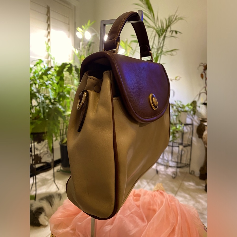LIZ CLAIBORNE LEATHER VINTAGE HANDBAG - Picture 4 of 7